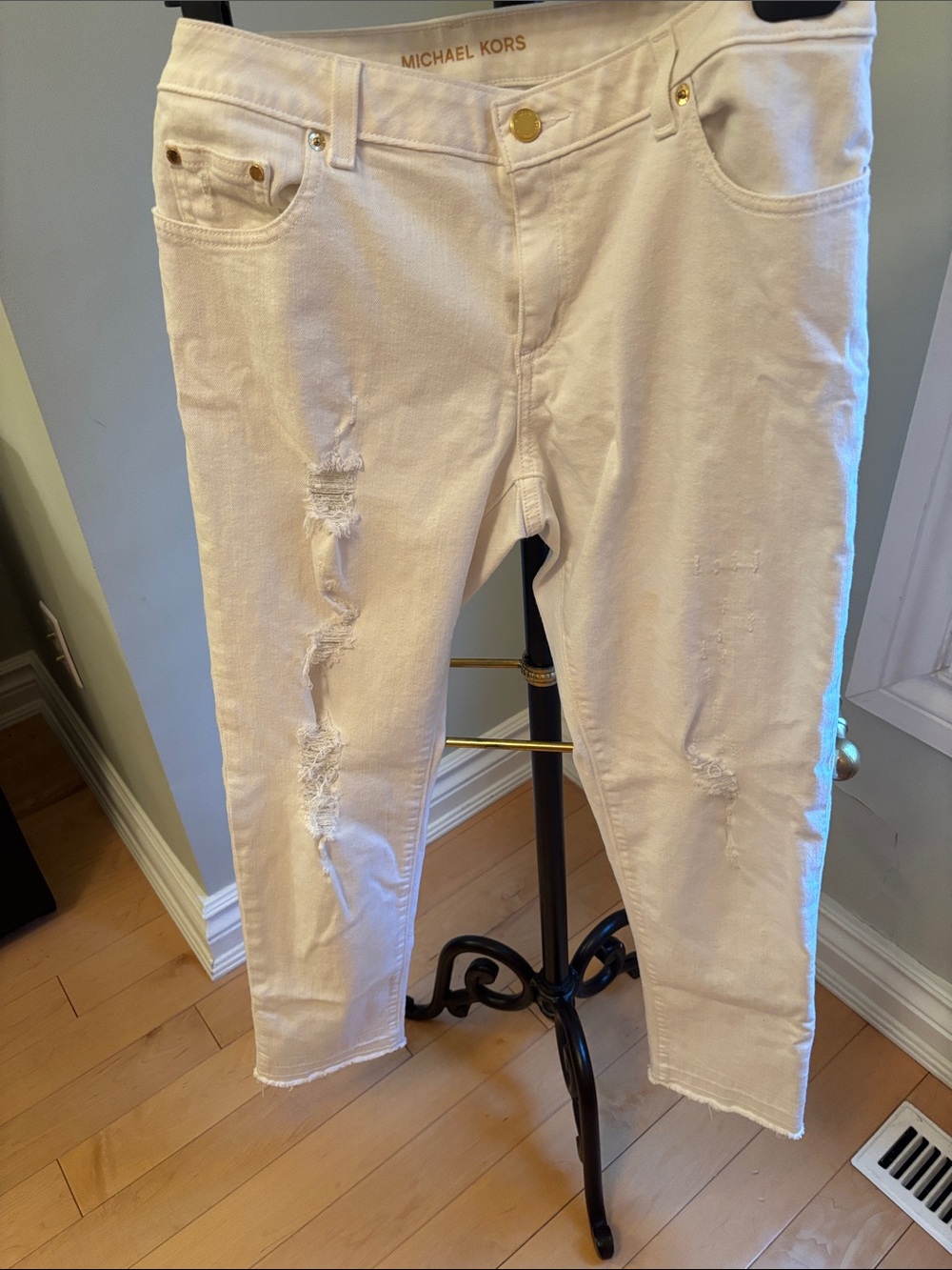 Michael Kors White Distressed Ankle Jean